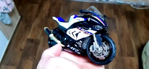 BMW HP4 Moto Miniatura Realista photo review