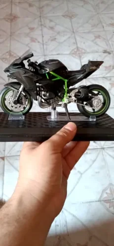 Kawasaki Ninja H2R Moto Miniatura Realista photo review