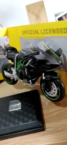 Kawasaki Ninja H2R Moto Miniatura Realista photo review