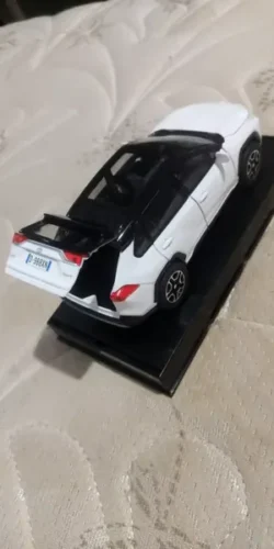 Toyota RAV4 Miniatura